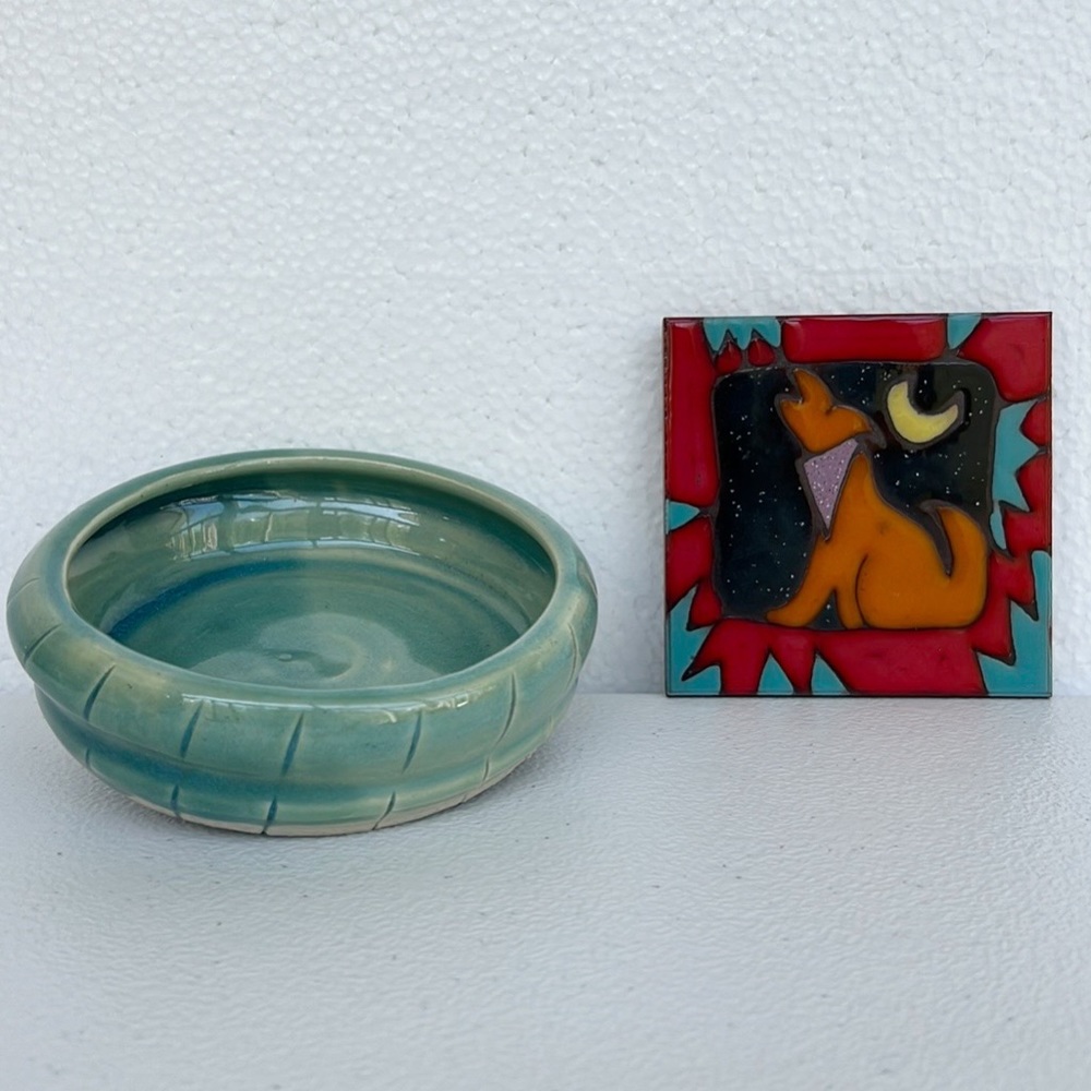 Coyote Tile Coaster Desert Dream Studio Southwestern Green Round Pottery Signed